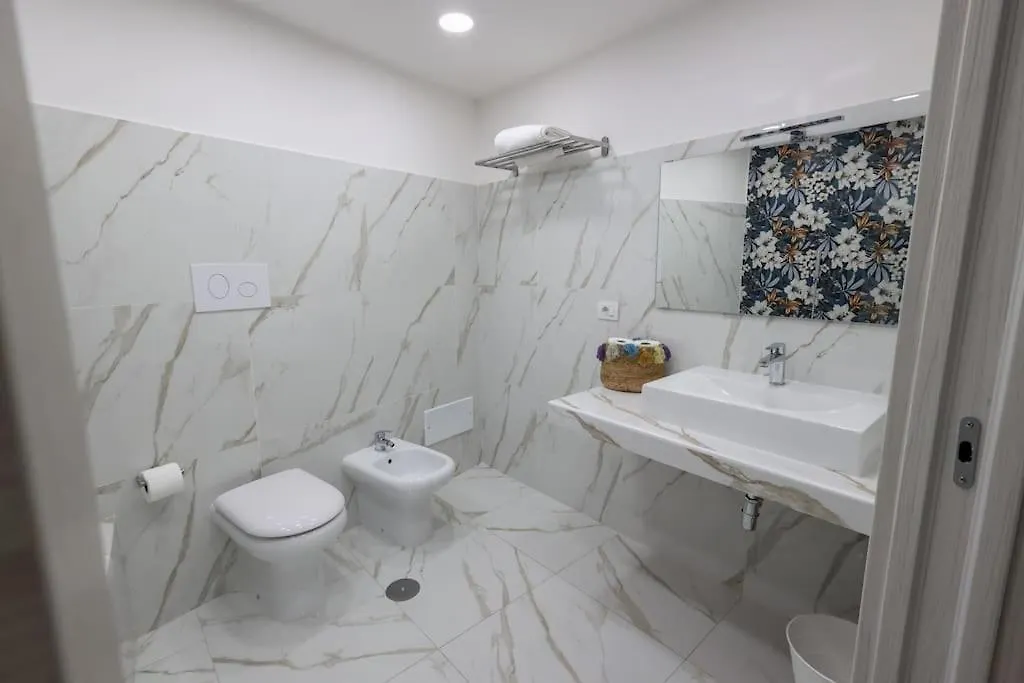 'A Casa D'Annare Apartment Naples